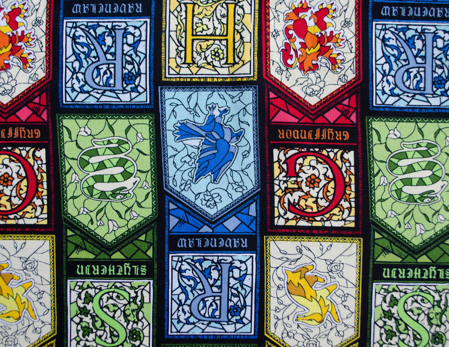 Harry Potter Houses (001)